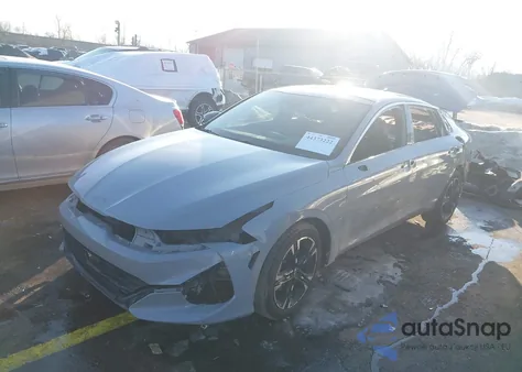 2021 Kia K5 Gt-Line z USA, uszkodzony, nr VIN 5XXG64J27MG038897